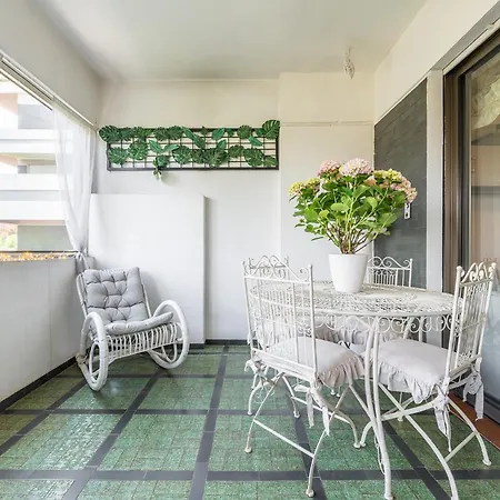 Apartamento Adelsa's *